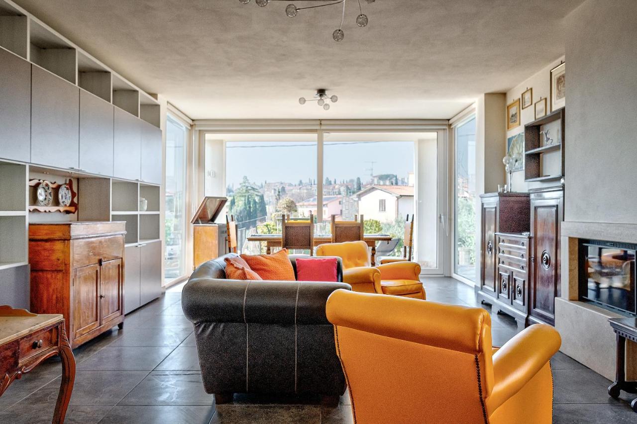 Villa Il Poggino - Modern House โฟยาโน เดลเล เคียนา ภายนอก รูปภาพ