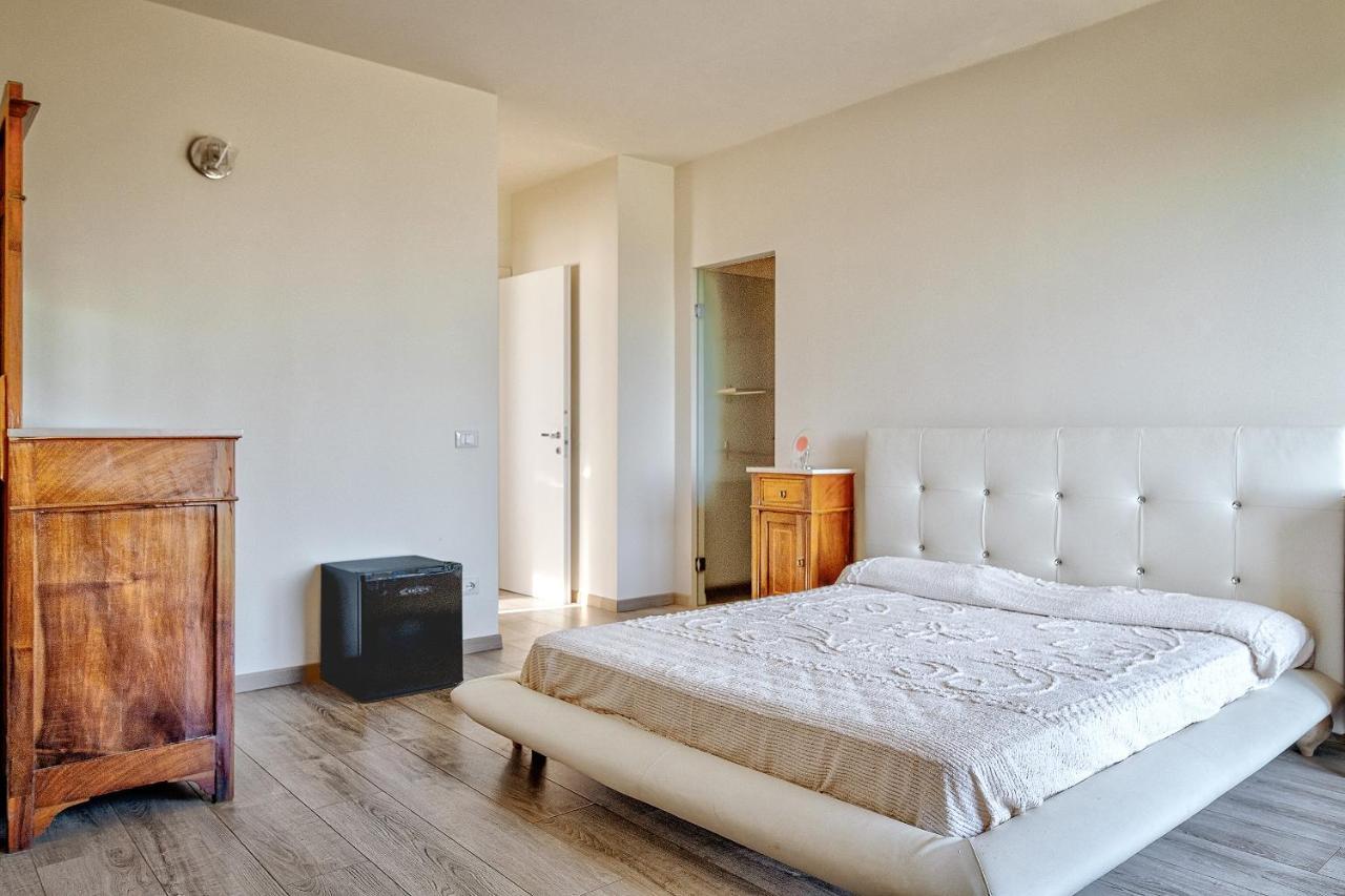 Villa Il Poggino - Modern House โฟยาโน เดลเล เคียนา ภายนอก รูปภาพ