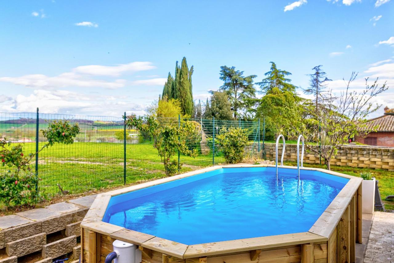 Villa Il Poggino - Modern House โฟยาโน เดลเล เคียนา ภายนอก รูปภาพ